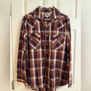 Ely Cattleman Men’s Pearl Snap Long Sleeve Button Up Shirt